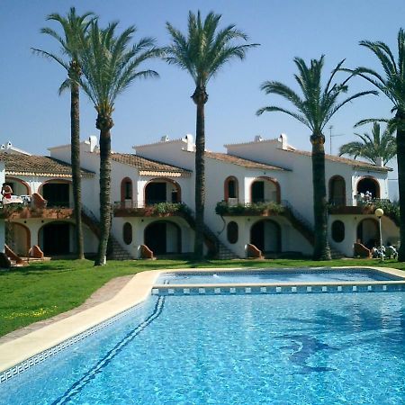 Residencial Cabanas Дения Екстериор снимка