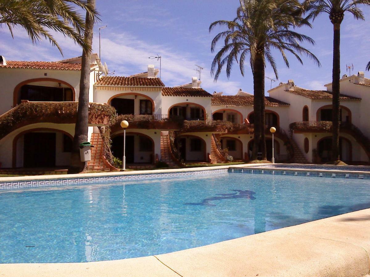 Residencial Cabanas Дения Екстериор снимка