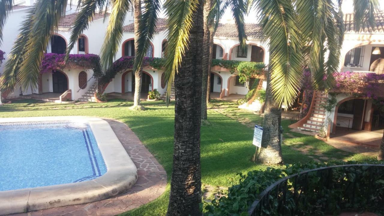 Residencial Cabanas Дения Екстериор снимка
